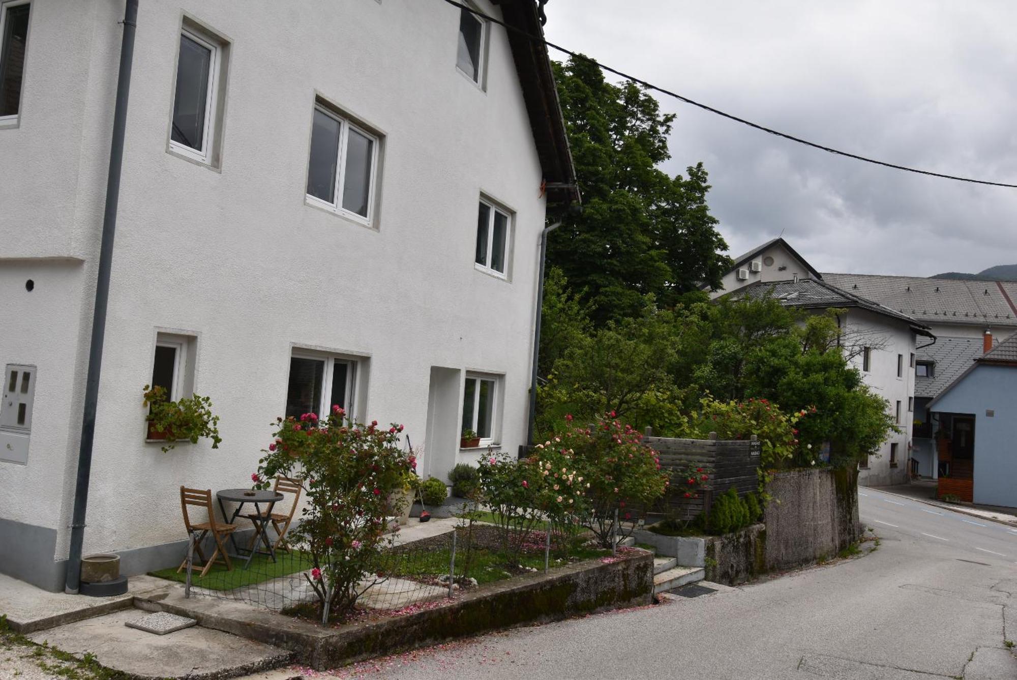 Apartments Free Alps, Massage & Wine Bovec Exterior foto